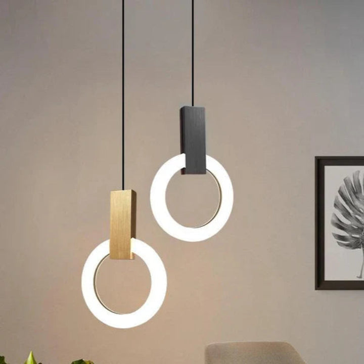 Lampa wisząca LED z pojedynczym pierścieniem świetlnym i prostokątnym łącznikiem