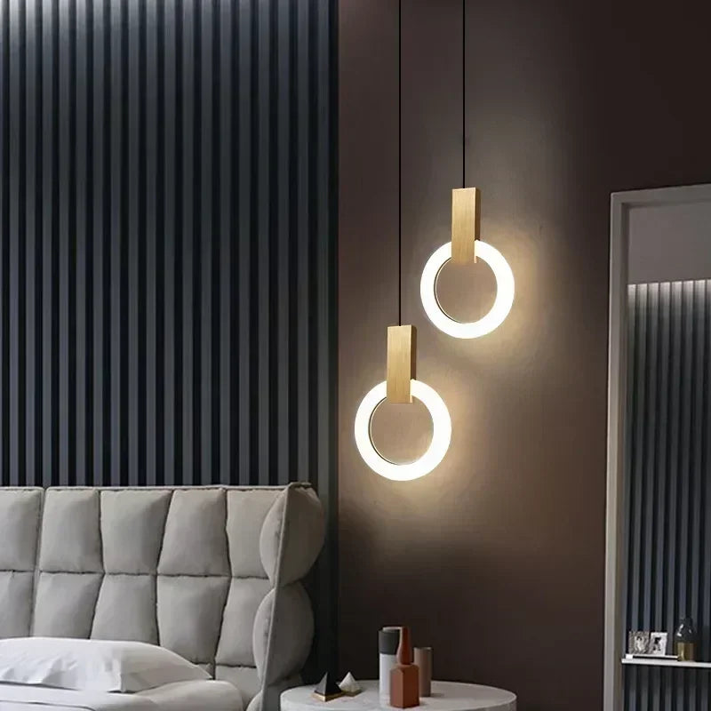 Lampa wisząca LED z pojedynczym pierścieniem świetlnym i prostokątnym łącznikiem