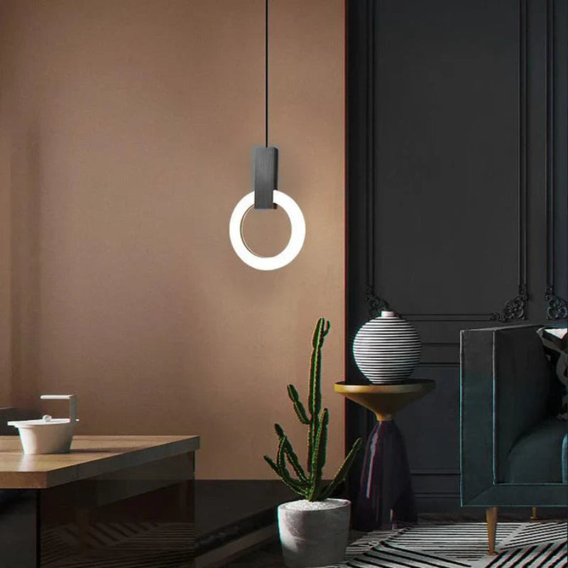 Lampa wisząca LED z pojedynczym pierścieniem świetlnym i prostokątnym łącznikiem