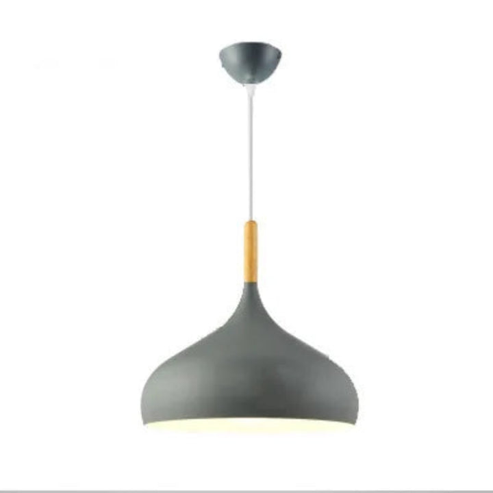 Lampa wisząca metalowy klosz w kształcie kropli z drewnem