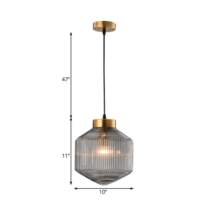 Lampa wisząca szklana z żebrowanym kloszem
