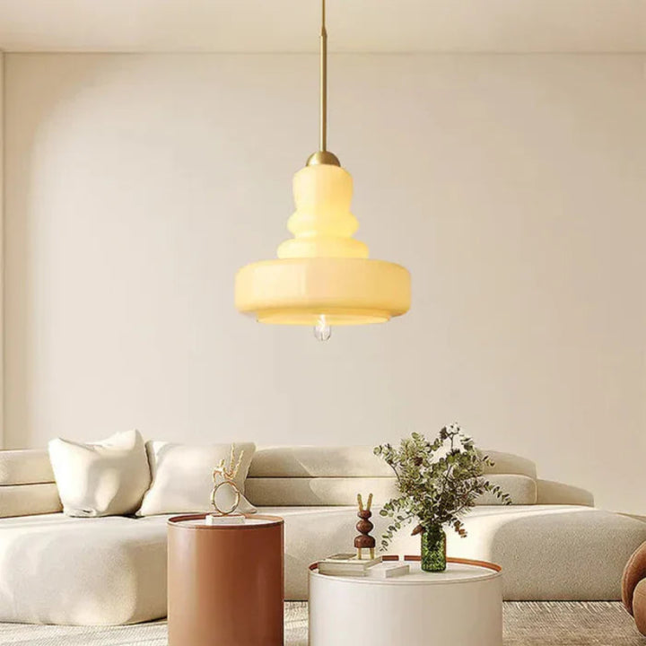 Lampa wisząca szklana z kloszem warstwowym