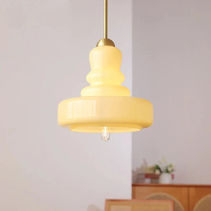 Lampa wisząca szklana z kloszem warstwowym