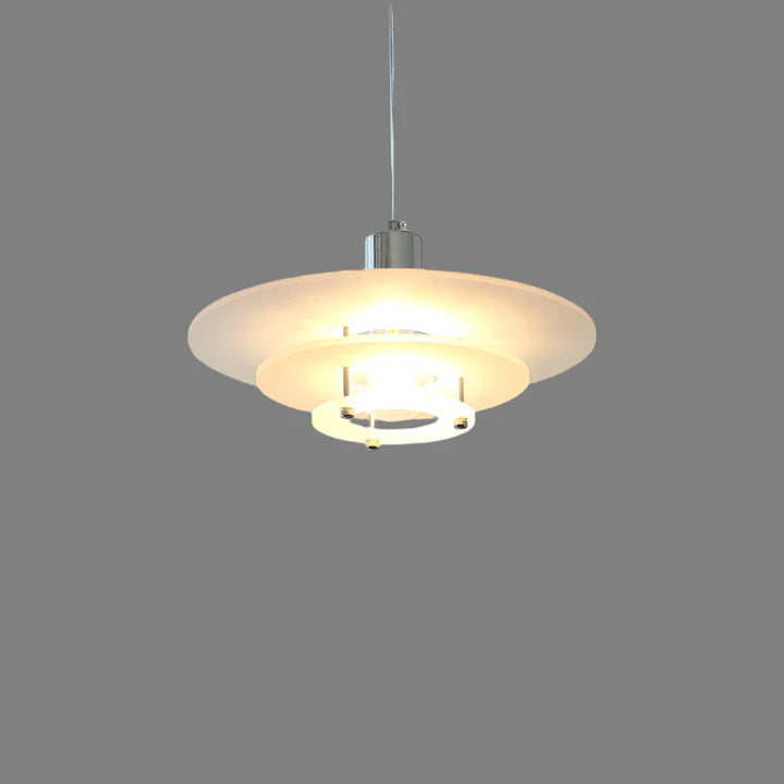 Lampa wisząca w kształcie dysku z pierścieniami akrylowymi