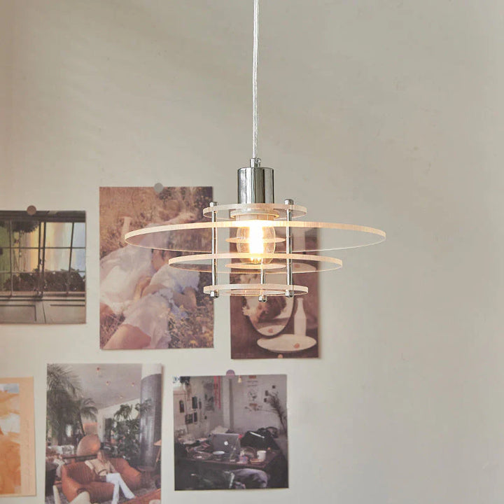 Lampa wisząca w kształcie dysku z pierścieniami akrylowymi