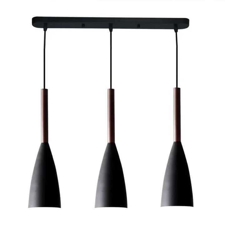 Lampa wisząca z cienkimi kloszami na pasku