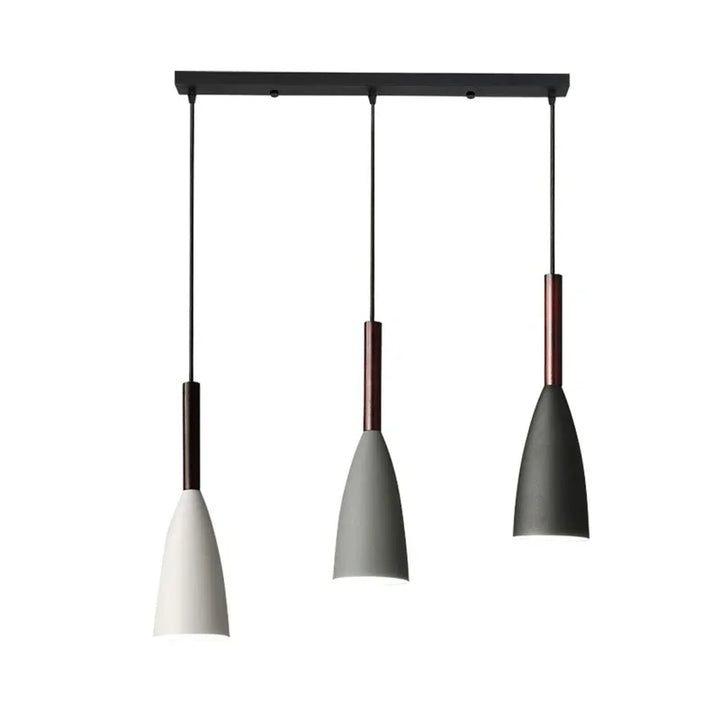 Lampa wisząca z cienkimi kloszami na pasku