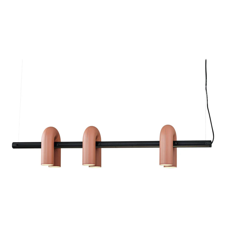 Lampa wisząca z cylindrycznymi punktami świetlnymi na łukowatych ramionach