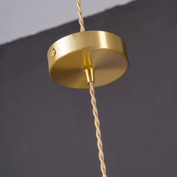 Lampa wisząca z falistym szklanym kloszem
