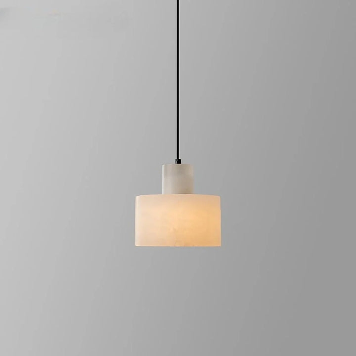 Lampa wisząca z kamiennym kloszem