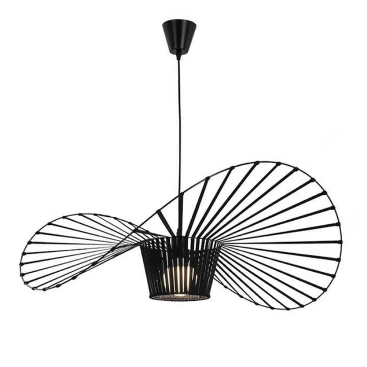 Lampa wisząca z kloszem drucianym