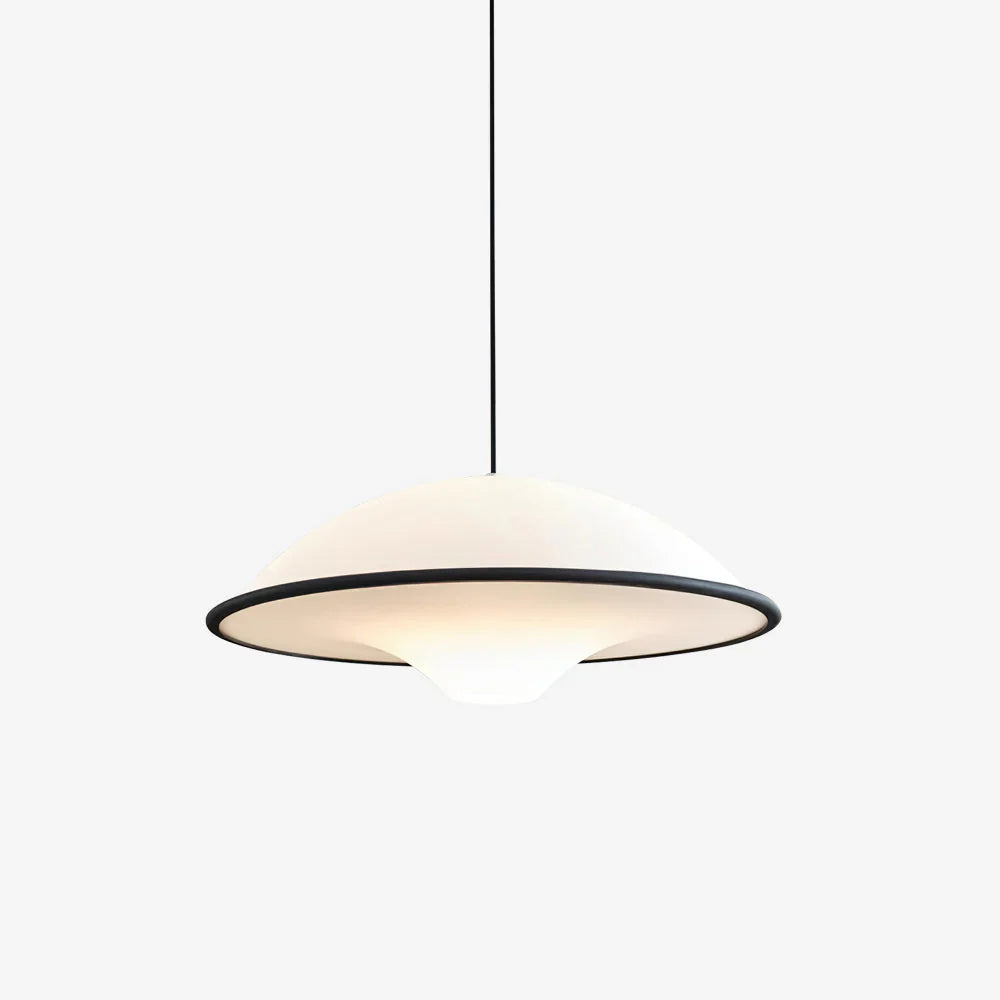 Lampa wisząca z kloszem kopułowym