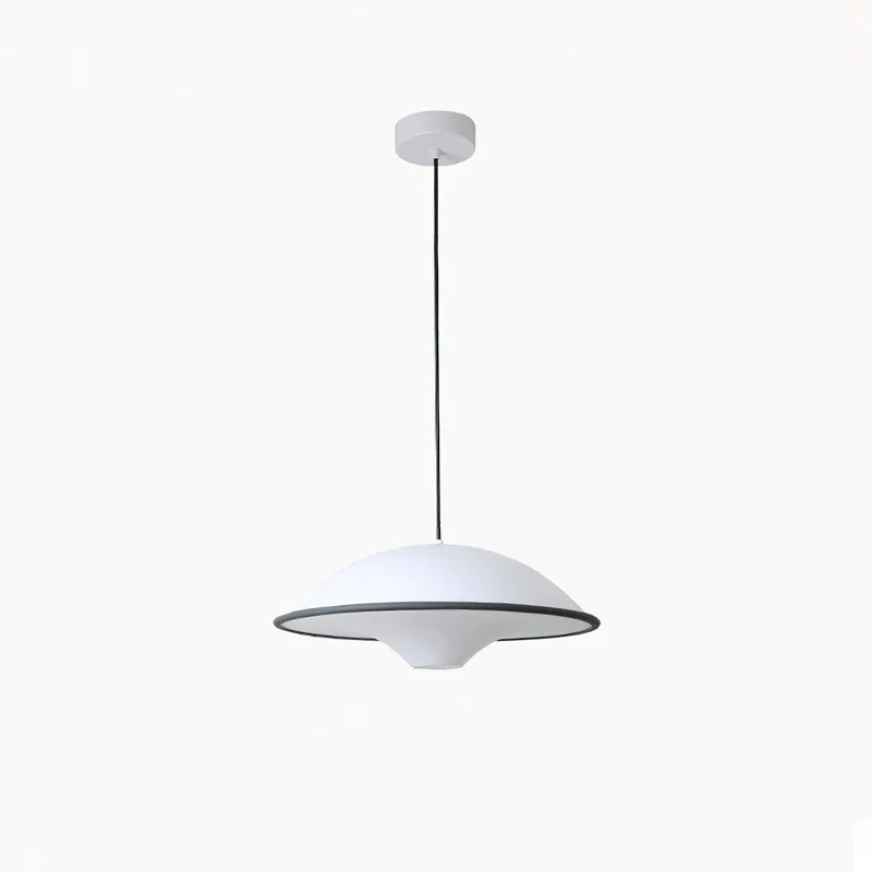 Lampa wisząca z kloszem kopułowym