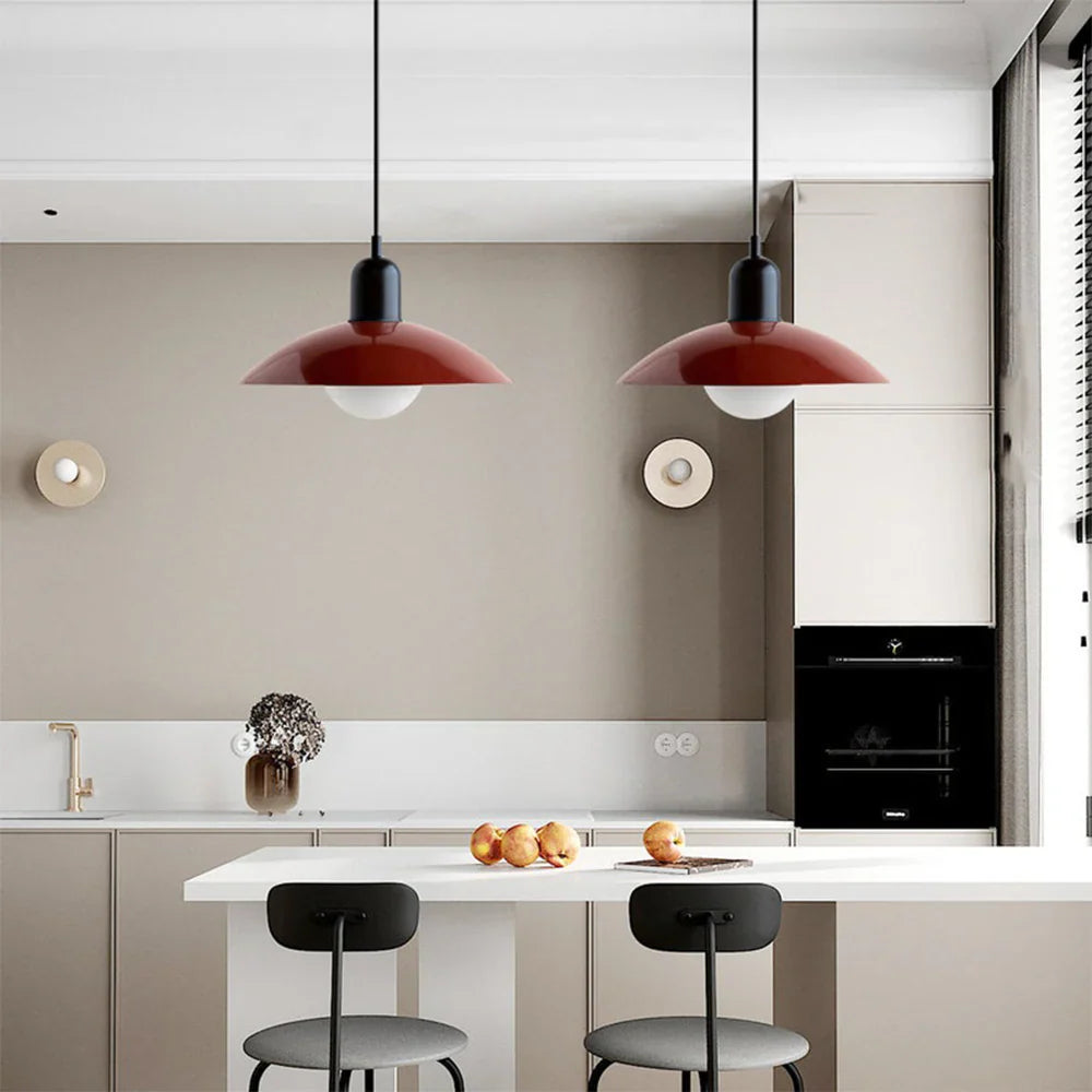 Lampa wisząca z płaskim metalowym kloszem dwuelementowa oprawa w stylu Bauhaus