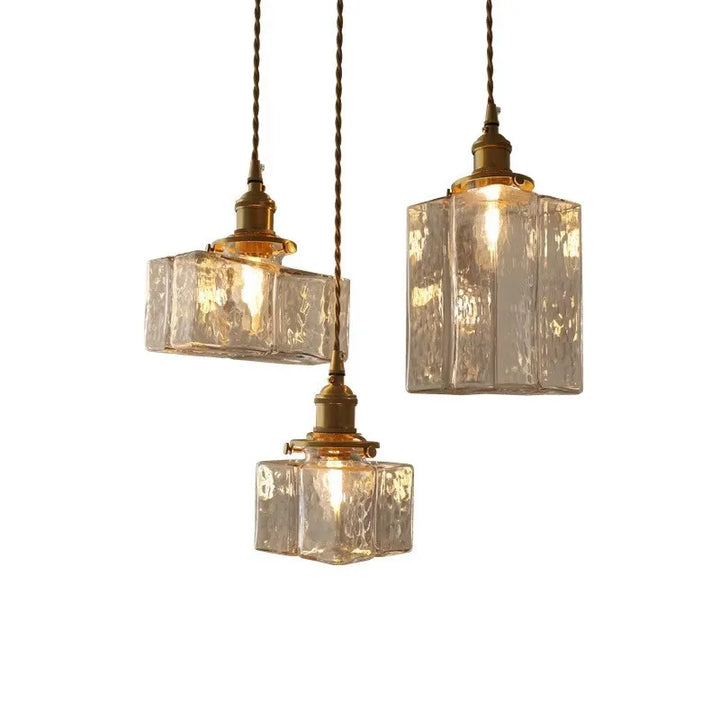 Lampa wisząca z prostokątnym szklanym kloszem