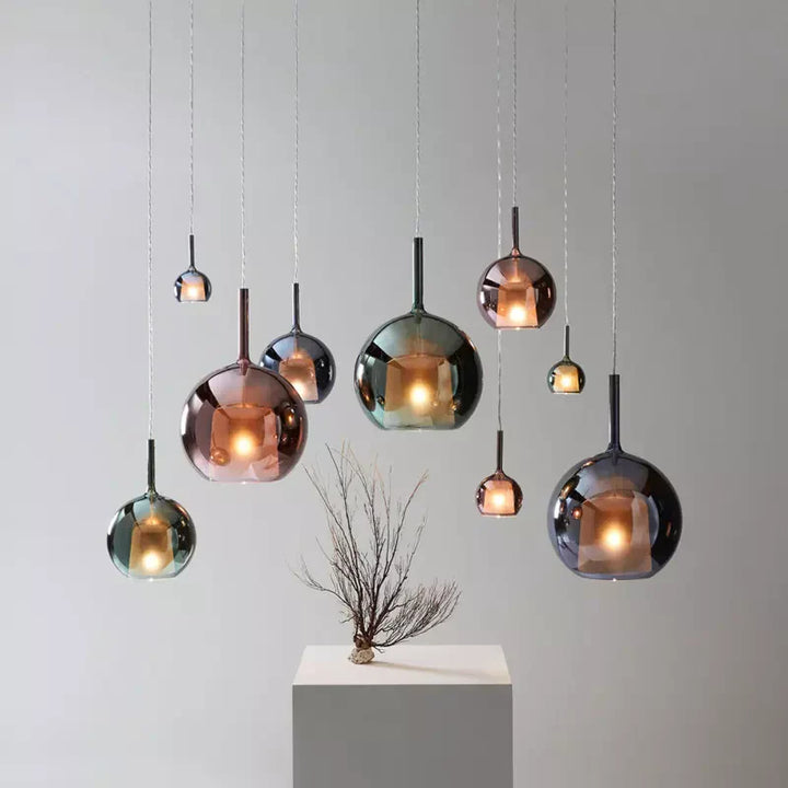 Lampa wisząca ze szklaną kulą podwójny klosz z mlecznym wewnętrznym dzwonem