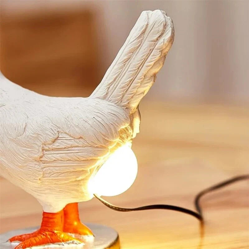 Lampka nocna LED z figurką kury