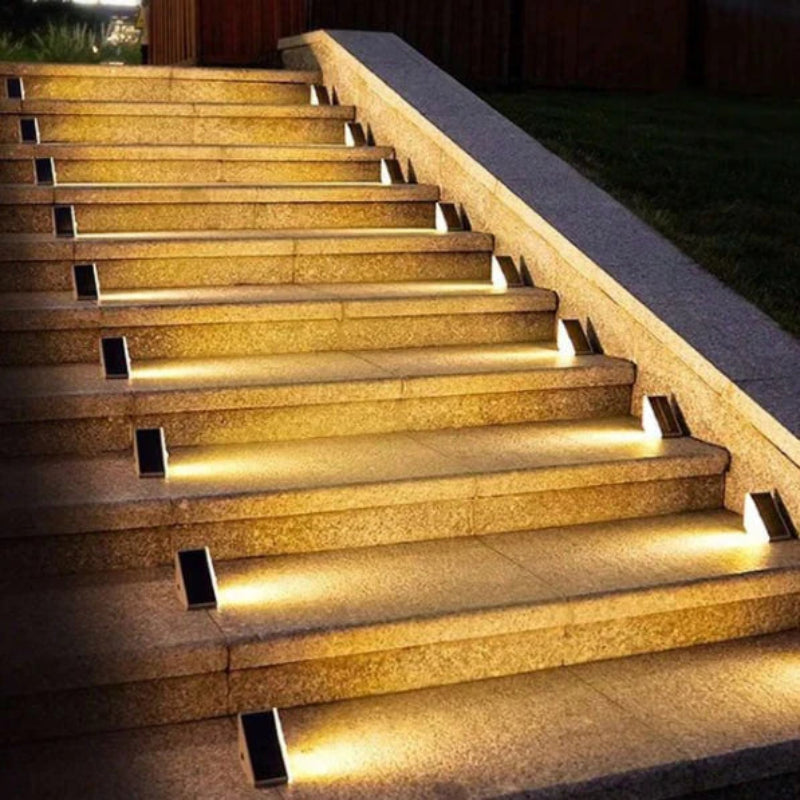 Lampy schodowe LED zasilane energią słoneczną