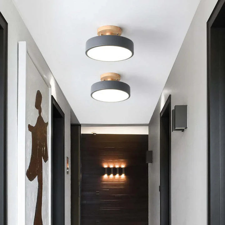 Okrągła drewniana lampa sufitowa LED