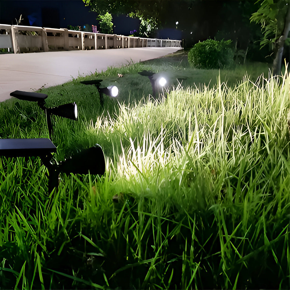Reflektor solarny LED regulowany IP65 do ogrodu i na elewację
