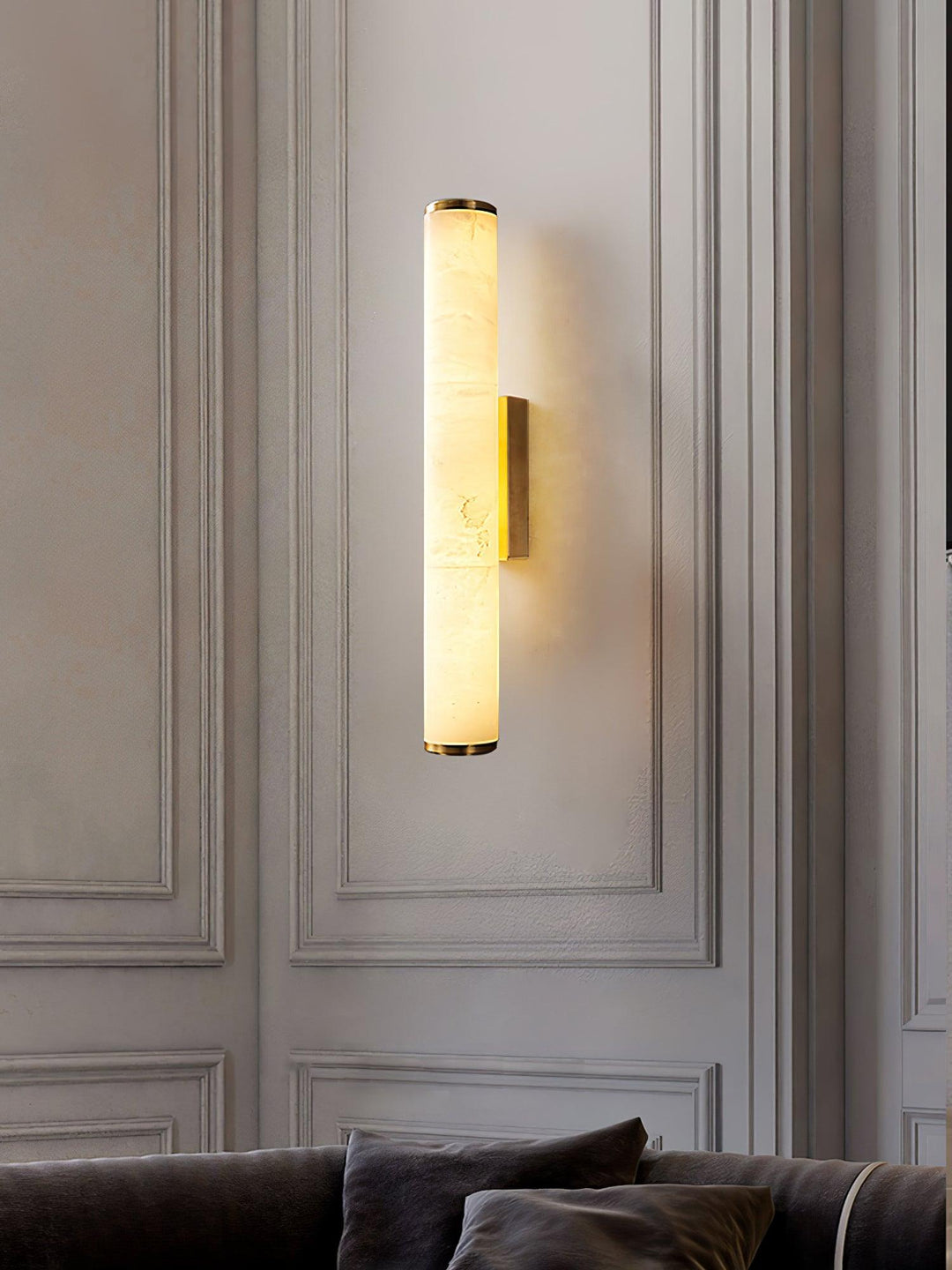 Pionowa lampa ścienna LED z naturalnego kamienia