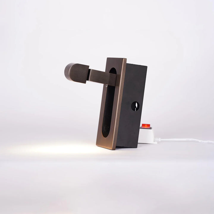 Regulowana lampa ścienna LED do czytania