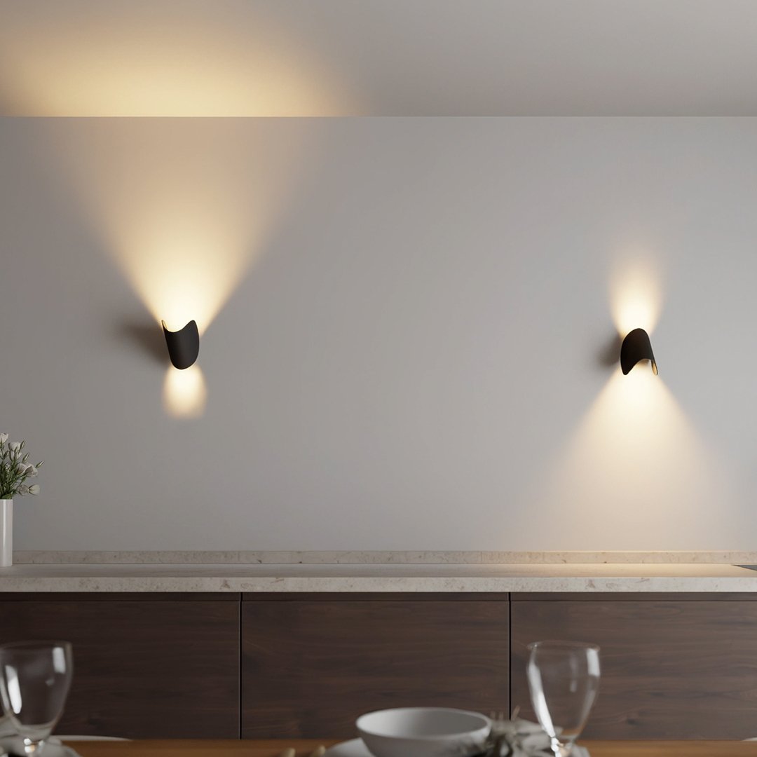 Kinkiet LED aluminiowy góra-dół do salonu i kuchni