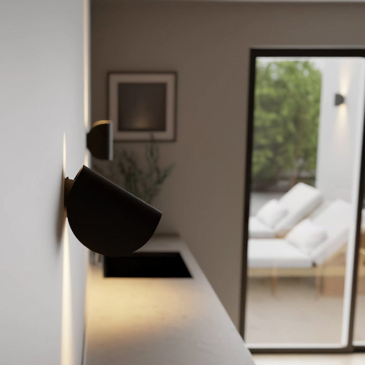 Kinkiet LED aluminiowy góra-dół do salonu i kuchni