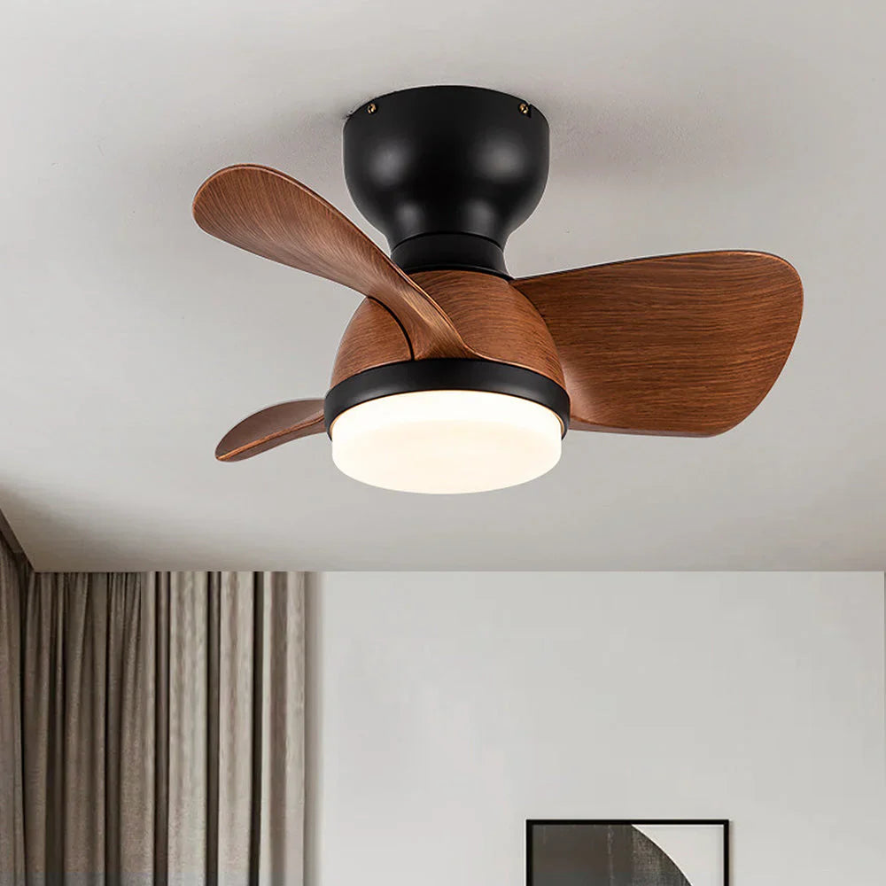 Wentylator sufitowy z lampą LED i drewnianymi łopatkami