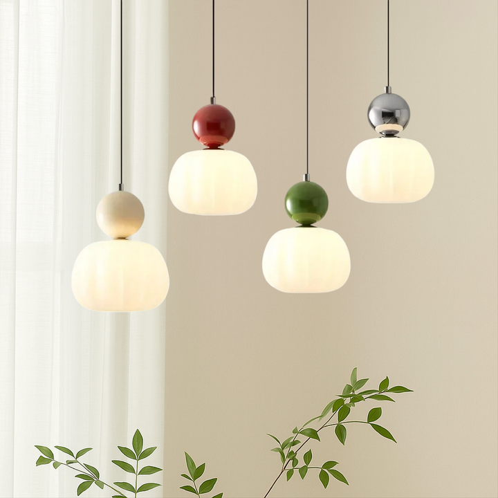 Lampa wisząca art deco z kloszem akrylowym nad stół do jadalni i salonu