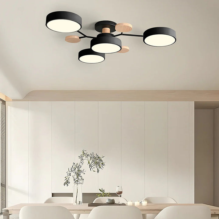 Lampa sufitowa LED rozgałęziona z drewnem do salonu i jadalni