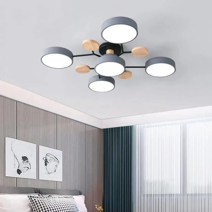 Lampa sufitowa LED rozgałęziona z drewnem do salonu i jadalni