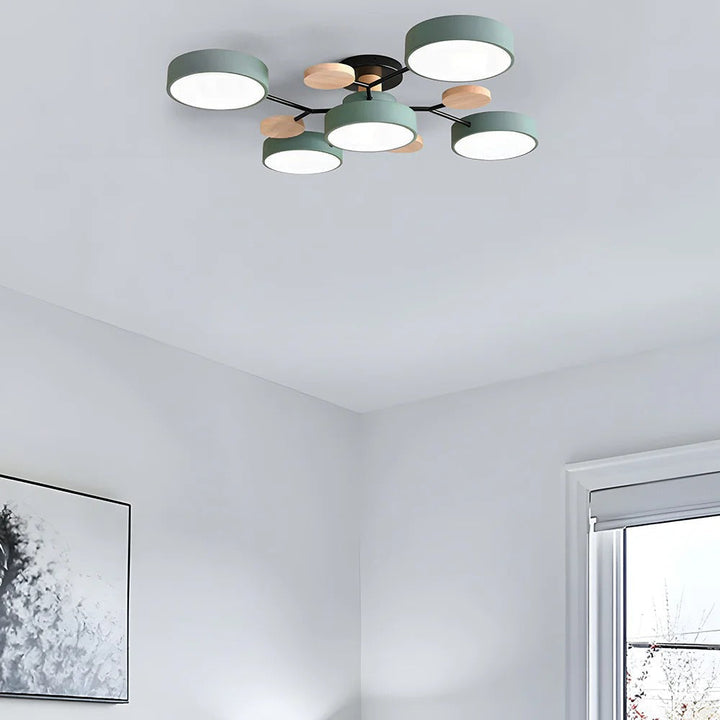 Lampa sufitowa LED rozgałęziona z drewnem do salonu i jadalni