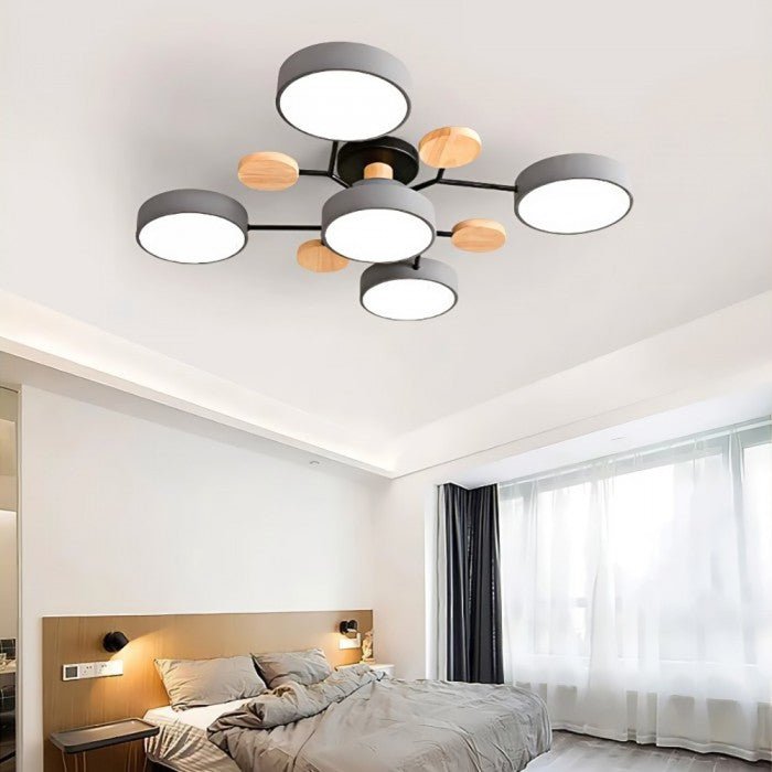Lampa sufitowa LED do salonu i sypialni – gałęziowa, drewno i metal, styl skandynawski